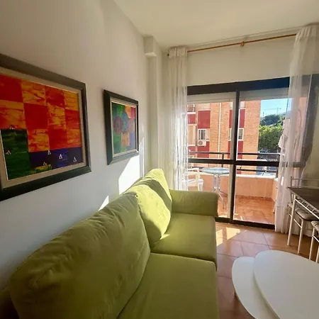 Centro Estudio Con Balcon Lägenhet