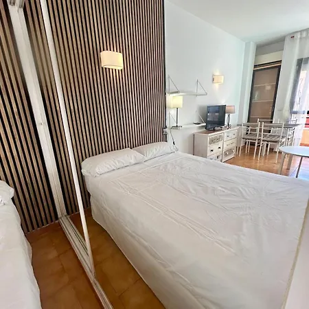 Апартаменты Centro Estudio Con Balcon Торремолинос