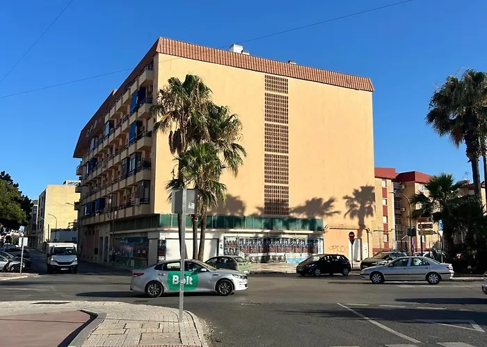 Centro Estudio Con Balcon Torremolinos