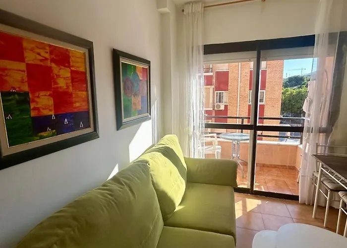 Centro Estudio Con Balcon Lägenhet