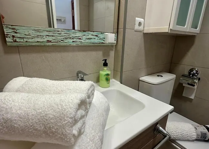 Centro Estudio Con Balcon Torremolinos